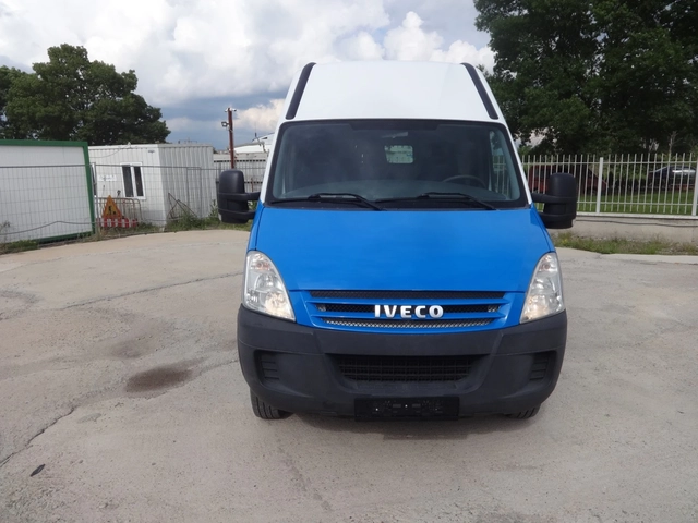 Iveco Daily * * * ШЕРКОМ * * *  ВНОС ОТ ШВЕЙЦАРИЯ * * * - автомобили, коли, обяви за нови и употребявани 2