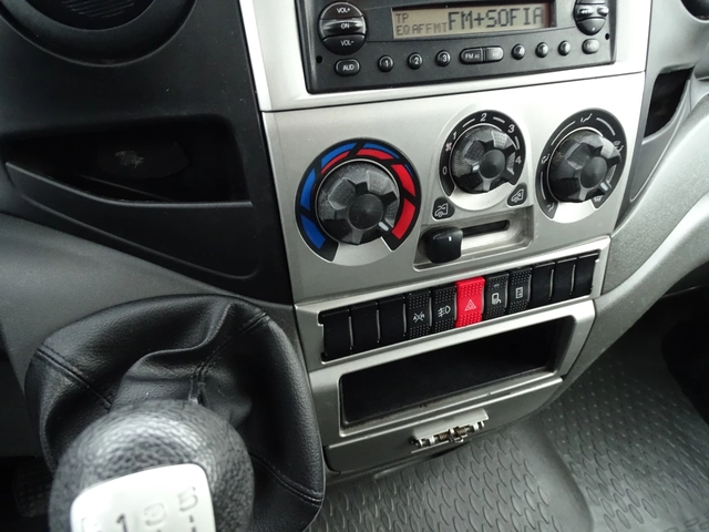 Iveco Daily 35s14 * БОРДОВИ* МЕТАН- БЕНЗИН* - автомобили, коли, обяви за нови и употребявани 14