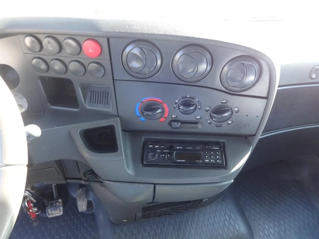 Iveco Daily 35C13  МАКСИ КАТ. * Б* - автомобили, коли, обяви за нови и употребявани 10