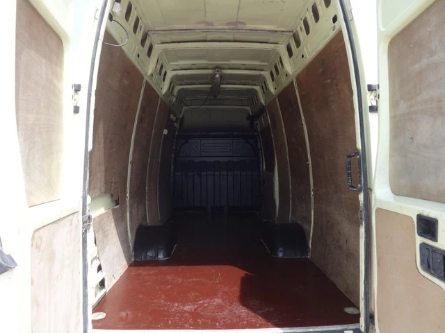 Iveco Daily 35C13  МАКСИ КАТ. * Б* - автомобили, коли, обяви за нови и употребявани 7
