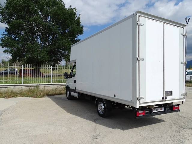 Iveco Daily 35S14 * * КЛИМАТИК* * - автомобили, коли, обяви за нови и употребявани 3
