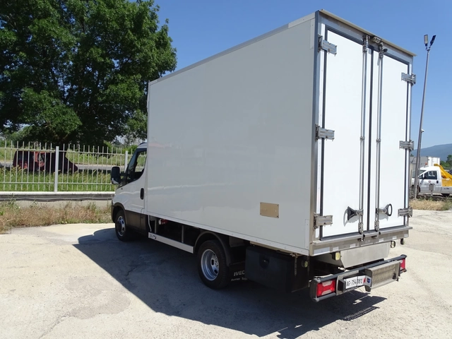 Iveco Daily 50C17   КАТ. * C* ХЛАДИЛЕН - автомобили, коли, обяви за нови и употребявани 3