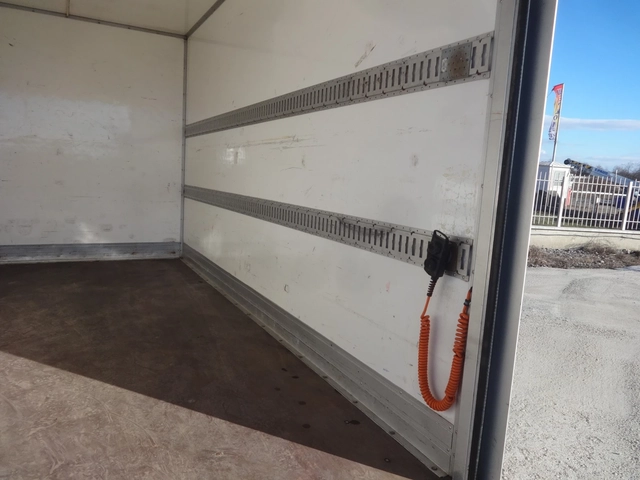 Iveco Daily 35S14* * * ШВЕЙЦАРИЯ * * * - автомобили, коли, обяви за нови и употребявани 10