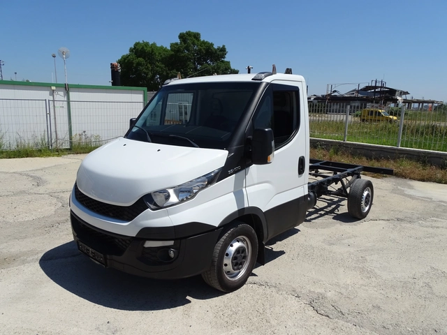 Iveco Daily 35S17* * * Климатроник* * * 3.0HPI  * ШАСИ* - автомобили, коли, обяви за нови и употребявани 2