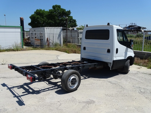 Iveco Daily 35S17* * * Климатроник* * * 3.0HPI  * ШАСИ* - автомобили, коли, обяви за нови и употребявани 6