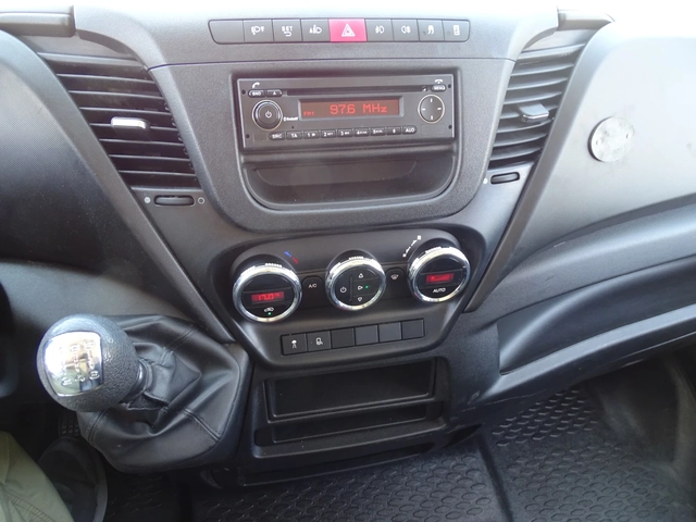 Iveco Daily 35S17* * * Климатроник* * * 3.0HPI  * ШАСИ* - автомобили, коли, обяви за нови и употребявани 8