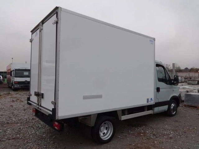 Iveco Daily 35C18 3.0HPI 3, 5т. ХЛАДИЛЕН - автомобили, коли, обяви за нови и употребявани 4