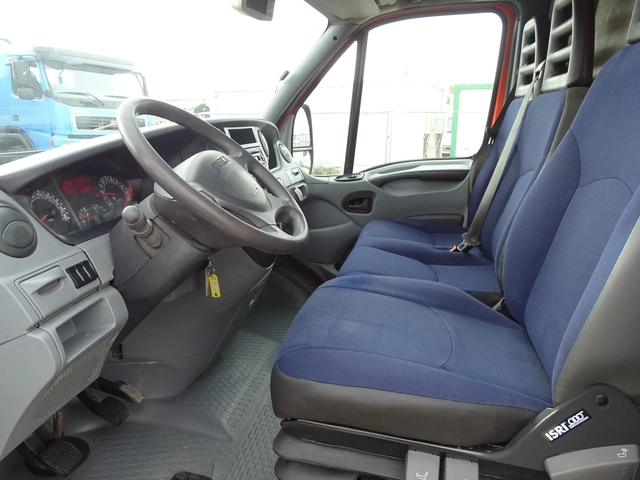 Iveco Daily 35S14 - автомобили, коли, обяви за нови и употребявани 12