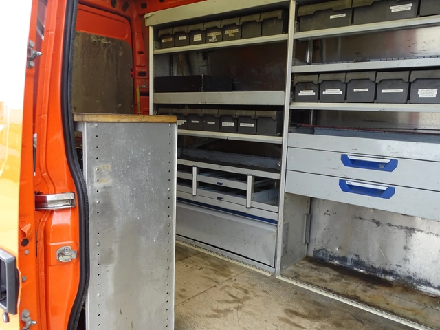 Iveco Daily 35S14 - автомобили, коли, обяви за нови и употребявани 9