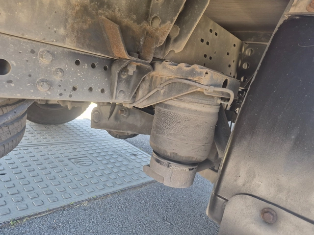 Iveco Daily 2.3D TOP TOP 35S15 - автомобили, коли, обяви за нови и употребявани 10