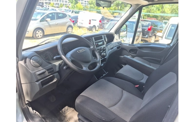 Iveco Daily 2.3D TOP TOP 35S15 - автомобили, коли, обяви за нови и употребявани 11