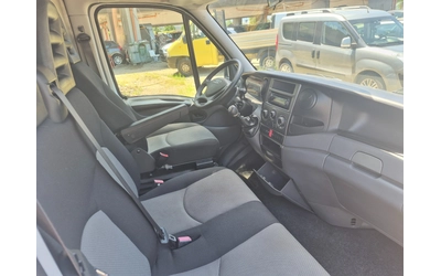 Iveco Daily 2.3D TOP TOP 35S15 - автомобили, коли, обяви за нови и употребявани 12
