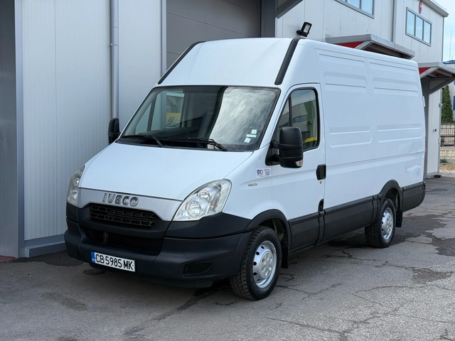 Iveco Daily 2.3 35S13-12 КУБ. - автомобили, коли, обяви за нови и употребявани 0