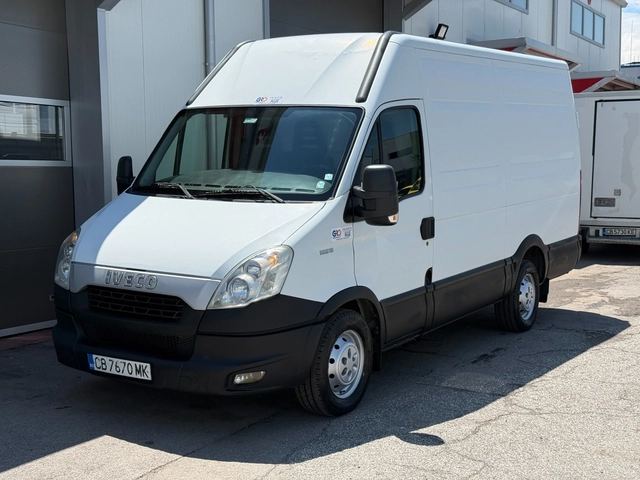 Iveco Daily 2.3 35S13-12 КУБ. - автомобили, коли, обяви за нови и употребявани 0