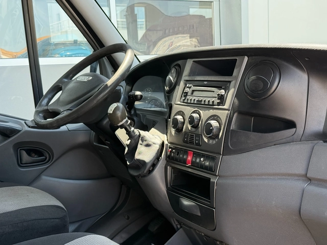 Iveco Daily 2.3 35S13-12 КУБ. - автомобили, коли, обяви за нови и употребявани 9