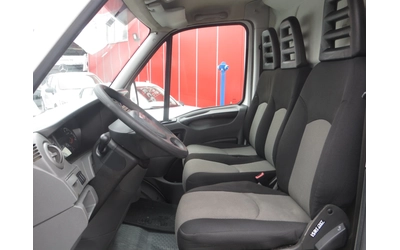 Iveco Daily 35S13-12 КУБ. М. ОБЕМ НА ТОВАРНОТО ПОМЕЩЕНИЕ - автомобили, коли, обяви за нови и употребявани 6