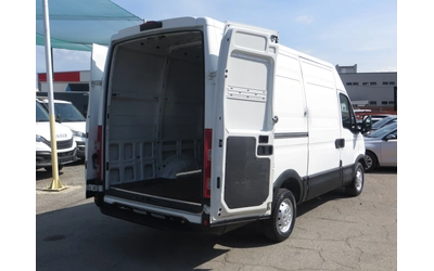 Iveco Daily 35S13-12 КУБ. М. ОБЕМ НА ТОВАРНОТО ПОМЕЩЕНИЕ - автомобили, коли, обяви за нови и употребявани 15