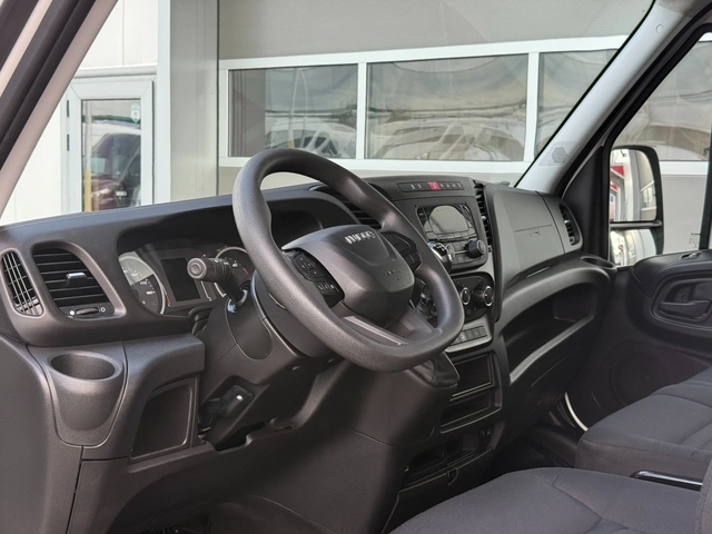 Iveco Daily Първоначална вноска за Лизинг 35C16 - автомобили, коли, обяви за нови и употребявани 8