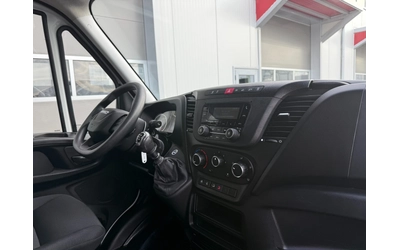 Iveco Daily Първоначална вноска за Лизинг 35C16 - автомобили, коли, обяви за нови и употребявани 9