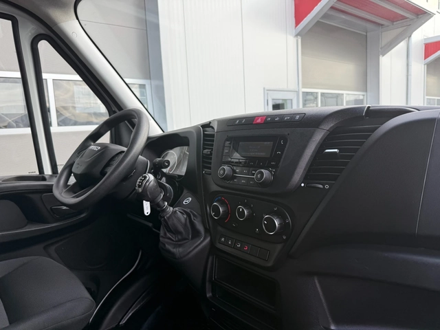 Iveco Daily Първоначална вноска за Лизинг 35C16 - автомобили, коли, обяви за нови и употребявани 9