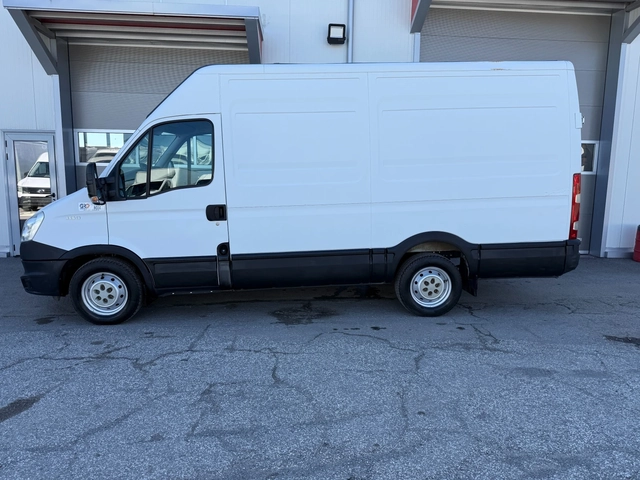 Iveco Daily 35S13-12 КУБ. - автомобили, коли, обяви за нови и употребявани 1