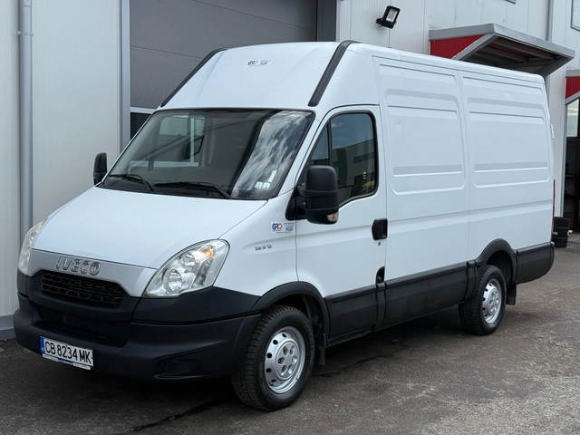Iveco Daily 2.3 - автомобили, коли, обяви за нови и употребявани 0