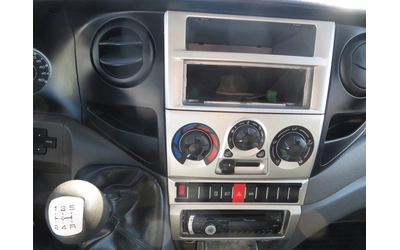 Iveco Daily 35S11 ХЛАДИЛЕН - автомобили, коли, обяви за нови и употребявани 8