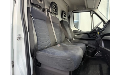 Iveco Daily 2.3 - автомобили, коли, обяви за нови и употребявани 10