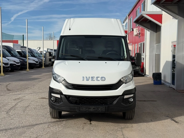 Iveco Daily 2.3 - автомобили, коли, обяви за нови и употребявани 8