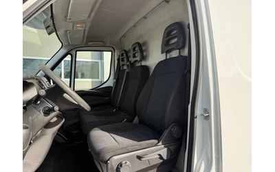 Iveco Daily 2.3 - автомобили, коли, обяви за нови и употребявани 9
