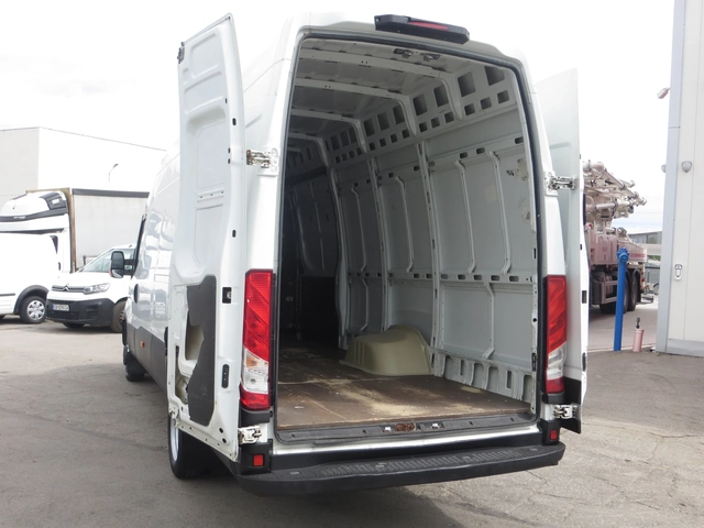 Iveco Daily 50C35 "В" КАТЕГОРИЯ - автомобили, коли, обяви за нови и употребявани 14