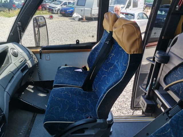 Iveco Daily WING 24+ 1 МЕСТА - автомобили, коли, обяви за нови и употребявани 10