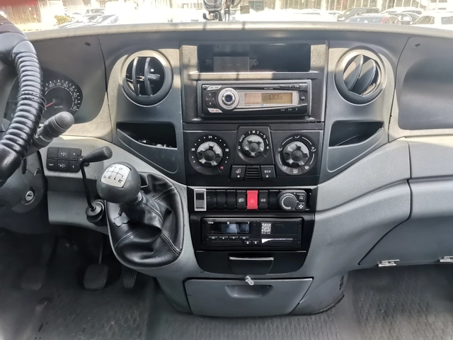 Iveco Daily WING 24+ 1 МЕСТА - автомобили, коли, обяви за нови и употребявани 8