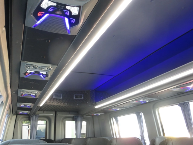 Iveco Daily 50C18 АВТОБУС 22+ 1 - автомобили, коли, обяви за нови и употребявани 12