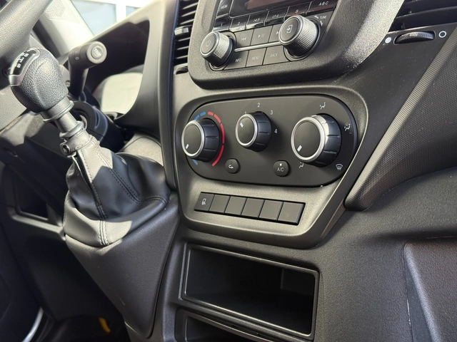 Iveco Daily 3.0 35c16 Наличен - автомобили, коли, обяви за нови и употребявани 13