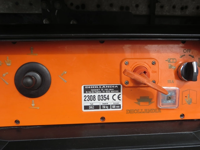 Iveco Daily 35C16 3.0 ФУРГОН С ПАДАЩ БОРД - автомобили, коли, обяви за нови и употребявани 15
