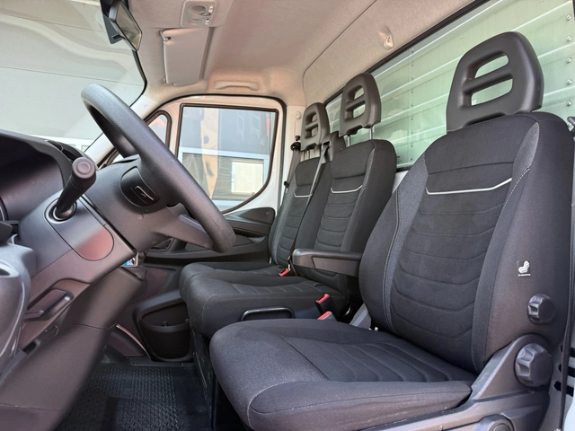 Iveco Daily 2.3 Фургон с падащ борд - автомобили, коли, обяви за нови и употребявани 11