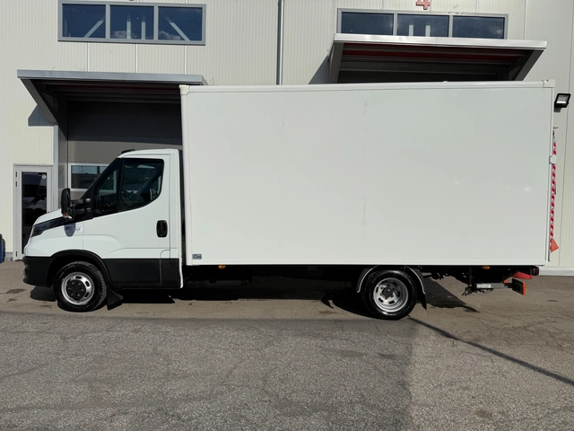 Iveco Daily 2.3 Фургон с падащ борд - автомобили, коли, обяви за нови и употребявани 1