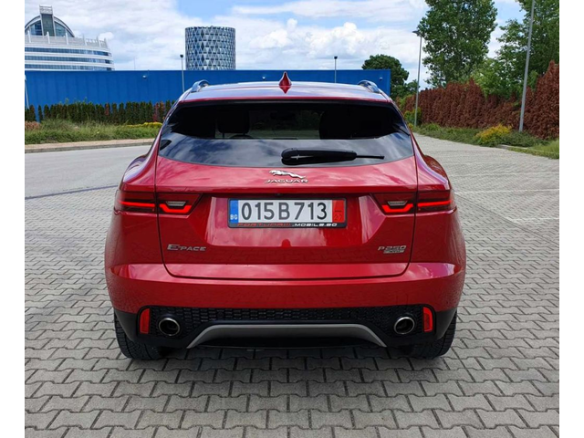 Jaguar E-pace 2.0i SE/250/AWD/AT9 - автомобили, коли, обяви за нови и употребявани 3