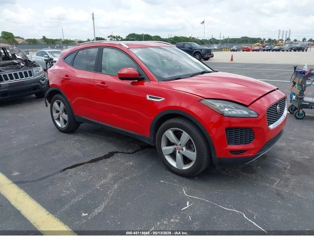 Jaguar E-pace * AWD* ПАНО* KEYLESS* Camera* ПОДГРЕВ* - автомобили, коли, обяви за нови и употребявани 0