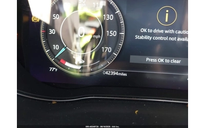 Jaguar E-pace * AWD* ПАНО* KEYLESS* Camera* ПОДГРЕВ* - автомобили, коли, обяви за нови и употребявани 15