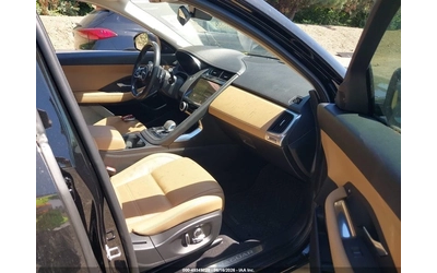 Jaguar E-pace * AWD* ПАНО* KEYLESS* Camera* ПОДГРЕВ* - автомобили, коли, обяви за нови и употребявани 9