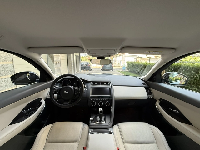 Jaguar E-pace S-2.0D-4x4-AVTOMAT-ШВЕЙЦАРИЯ!!! - автомобили, коли, обяви за нови и употребявани 10