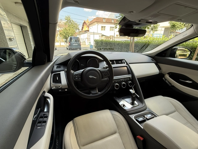 Jaguar E-pace S-2.0D-4x4-AVTOMAT-ШВЕЙЦАРИЯ!!! - автомобили, коли, обяви за нови и употребявани 8