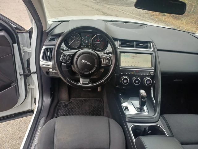 Jaguar E-pace 2.0 D150 AWD - автомобили, коли, обяви за нови и употребявани 12