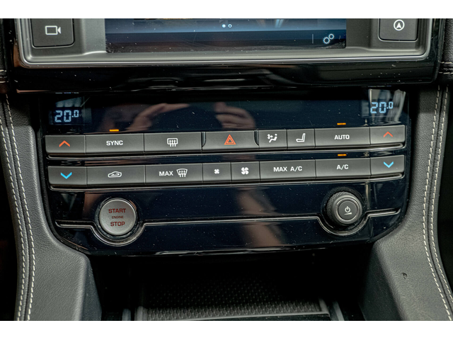 Jaguar F-Pace 3.0d/AWD/R-Sport/Meridian/Камера/Lane Assist - автомобили, коли, обяви за нови и употребявани 11