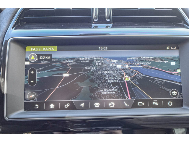 Jaguar F-PACE 3.0d/Virtual/HuD/Камера/Панорама/Меридиан/Lane Assist - автомобили, коли, обяви за нови и употребявани 12