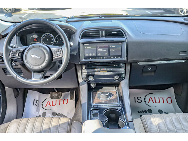 Jaguar F-PACE 3.0d/Virtual/HuD/Камера/Панорама/Меридиан/Lane Assist - автомобили, коли, обяви за нови и употребявани 6