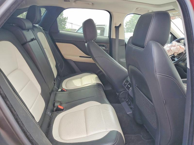 Jaguar F-PACE 3.0L 6 ALL WHEEL DRIVE - автомобили, коли, обяви за нови и употребявани 10