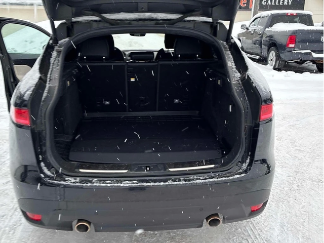 Jaguar F-PACE * R Sport * CARFAX * ЦЕНА ДО БГ - автомобили, коли, обяви за нови и употребявани 15